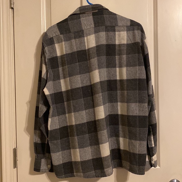 Unisex Thunder Flannel - Picture 2 of 3